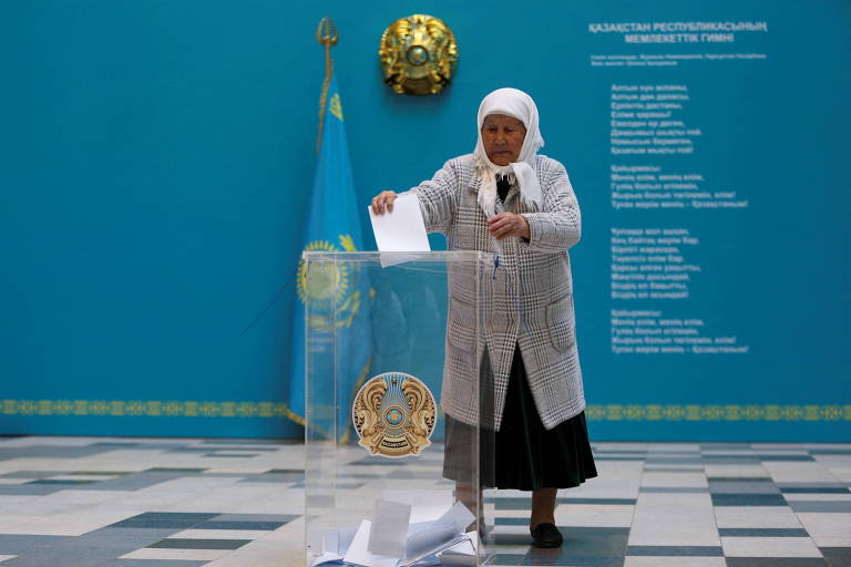 Cazaquistão descarta ex-ditador em alerta para futuro de Putin