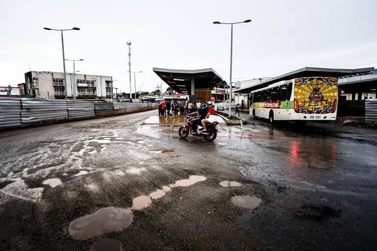 Caos no transporte público abre brecha para clandestinos em São Luís