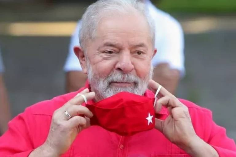 Lula e Rodrigo Garcia atacam subsídio a combustíveis de Bolsonaro