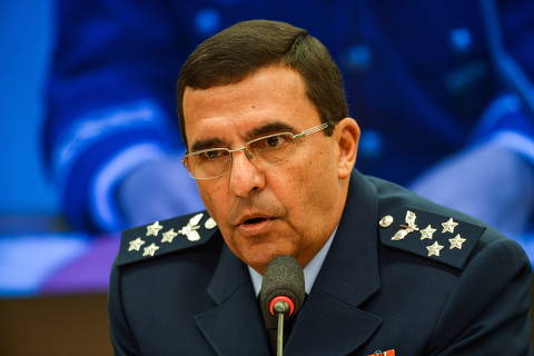 Ex-chefe da FAB reafirma ao STF reunião golpista, ameaça de prisão a Bolsonaro e apoio da Marinha