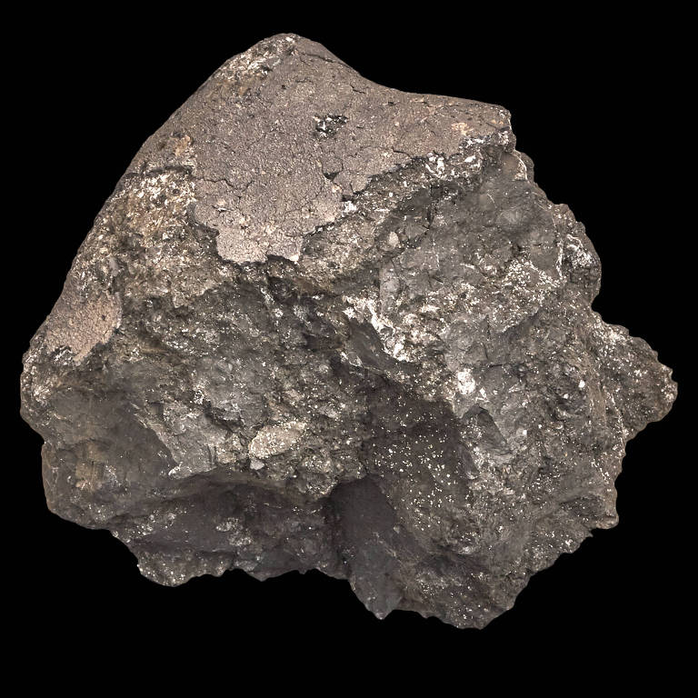 Meteorito de aproximadamente 700 gramas que caiu na Tanzânia em 1938 possui as mesmas características das amostras coletadas pela sonda japonesa