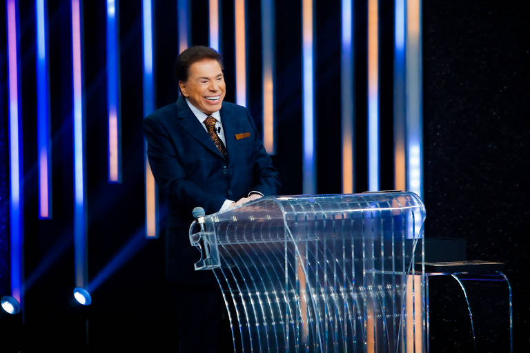 Silvio Santos apresenta Troféu Imprensa, premiação dos melhores do ano da TV