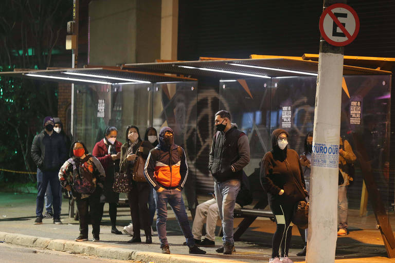 Greve de motoristas de ônibus é abusiva e irresponsável, diz prefeito de São Paulo