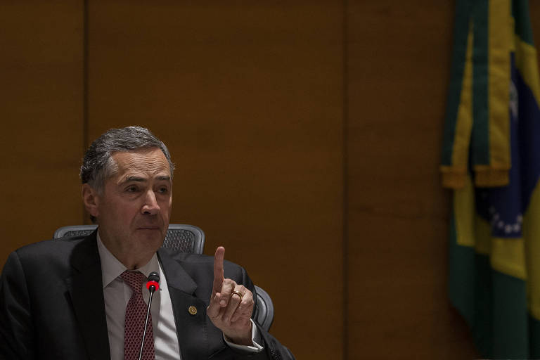 Barroso, do STF, apresenta queixa-crime contra Magno Malta após ataque em palestra