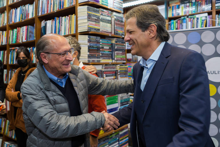 Haddad recebe Alckmin, Sidarta Ribeiro e Chalita em lançamento de livro
