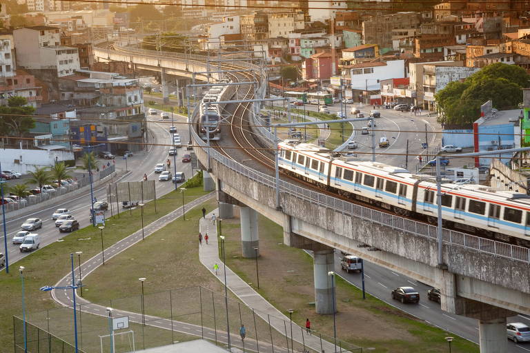Sistema de metrô baiano está em operação oficial desde 2014