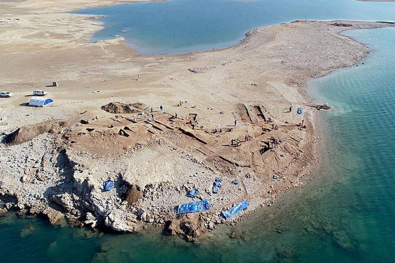 Cidade de 3.400 anos reaparece devido à seca no Iraque