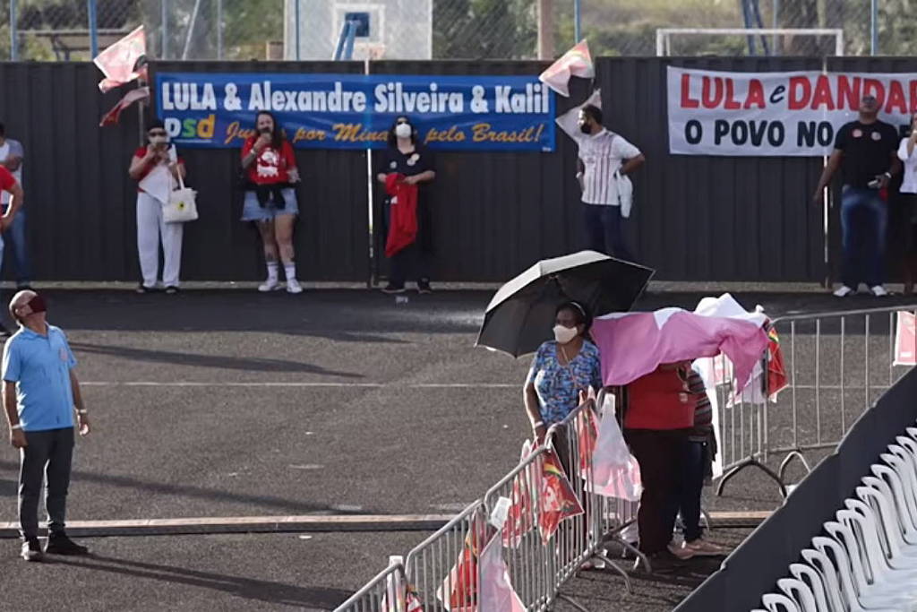 Vídeo: operador de drone diz que jogou veneno em evento de Lula em MG