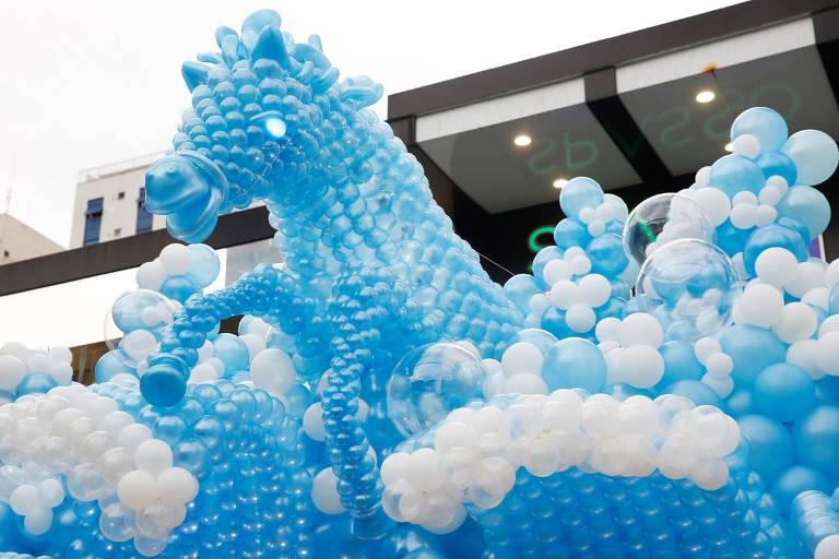 O Cenário Balões Festival vai promover um desfile de carros alegóricos feitos com balões na rua Haddock Lobo, Jardim Paulista, região oeste