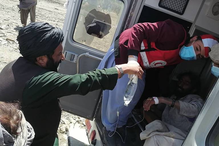Terremoto atinge Afeganistão, na Ásia Central, e deixa centenas de mortos