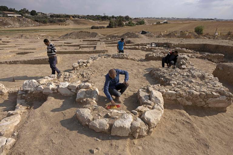 Mesquita de 1.200 anos é descoberta no deserto de Neguev, em Israel