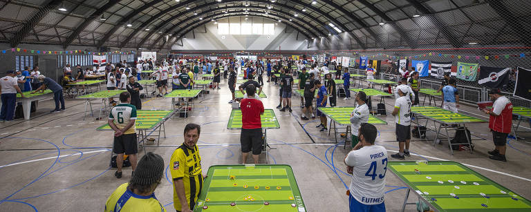 Mesa De Jogo De Futebol É Esportes Indoor Para Dois Jogadores