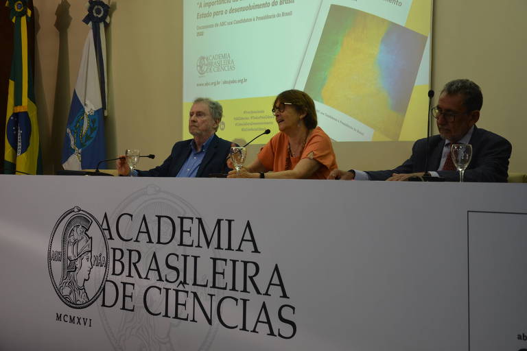 Academia Brasileira de Ciências pede a presidenciáveis 2% do PIB para ciência em até 4 anos