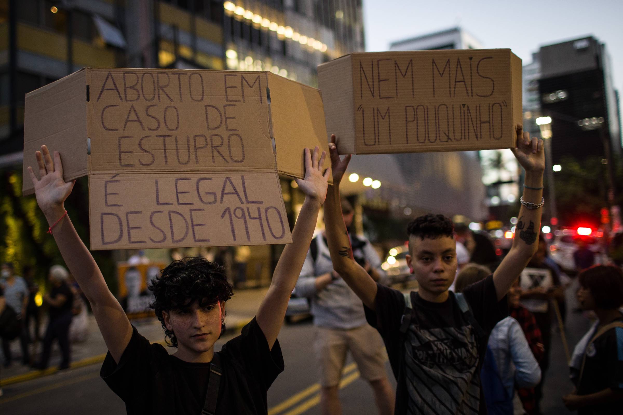 Câmara aprova projeto que derruba resolução sobre aborto legal em crianças e adolescentes