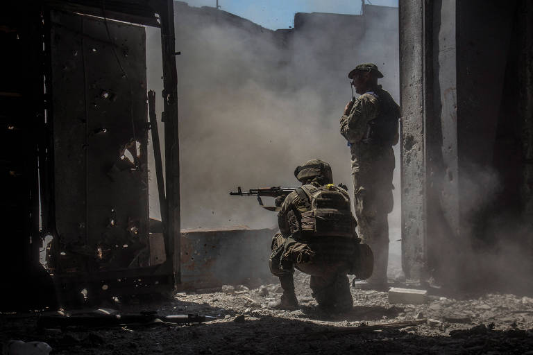 Guerra da Ucrânia chega a 4 meses com vitória simbólica da Rússia no Donbass