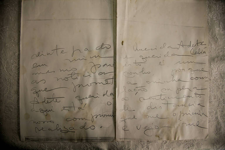 Trechos de cartas psicografadas por Chico Xavier que integram acervo do museu em Uberaba