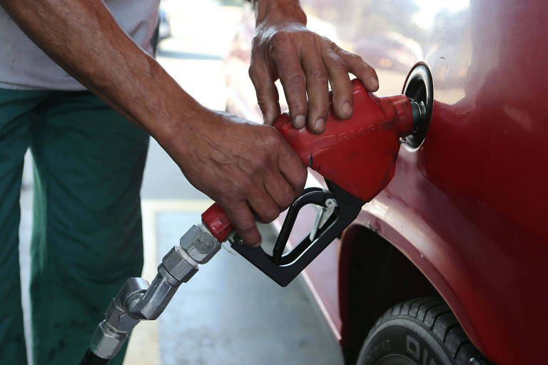 Consumidor espera providência exemplar contra abusos nos preços dos combustíveis