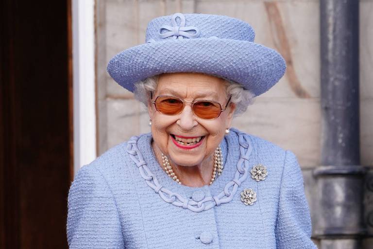 Premiês passam, a rainha fica: novo líder britânico deve ser 15º a conviver com Elizabeth