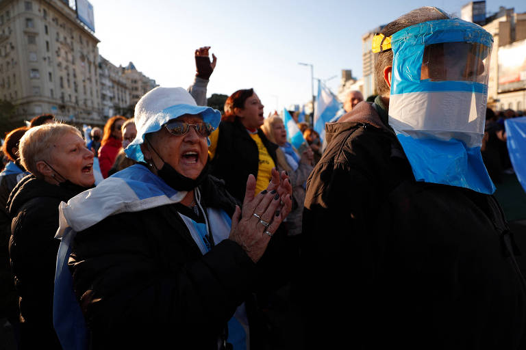 Protestos antigoverno na Argentina põem nas ruas grupos de esquerda e oposição