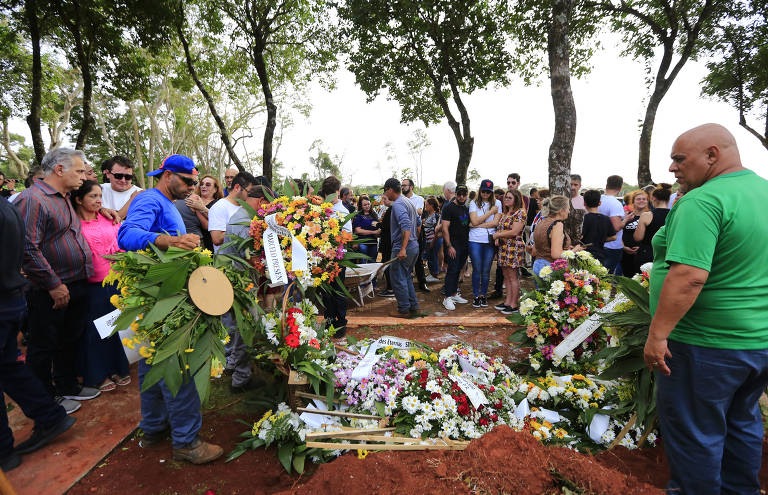 Petista Marcelo Aloizio de Arruda é enterrado em Foz do Iguaçu (PR)