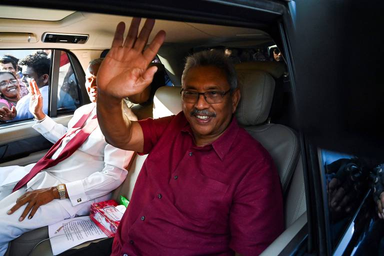 Presidente do Sri Lanka foge do país após protestos furiosos contra o governo