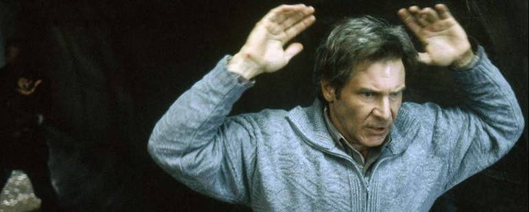 O ator Harrison Ford em cena de 'O Fugitivo' (1993)