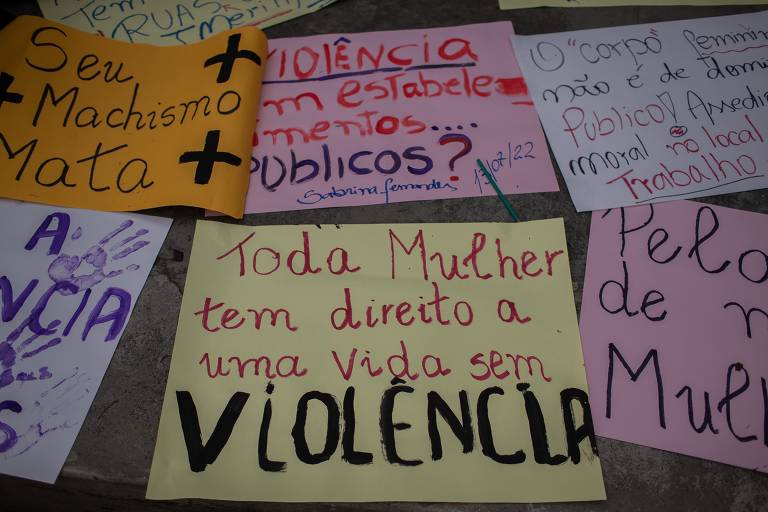 Ato contra violência sexual em São João do Meriti, no Rio de Janeiro - Eduardo Anizelli - 13.jul.22/Folhapress