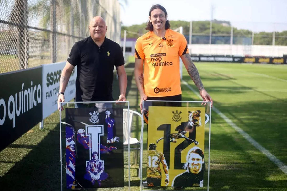 Santos e Cássio disputam prêmio de melhor goleiro da Copa do Brasil