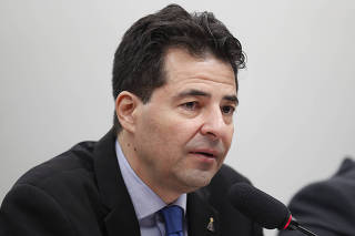 Nuevo ministro brasileño de Minas da explicaciones ante la Cámara