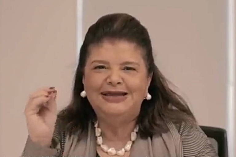 Luiza Trajano anuncia carnê do Magalu em vídeo no WhatsApp