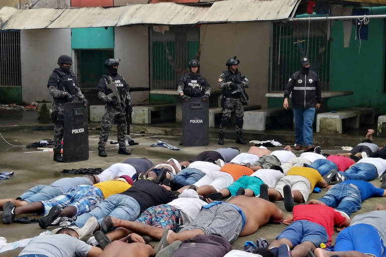 Motim em prisão no Equador deixa 13 mortos e ao menos 2 feridos, diz governo