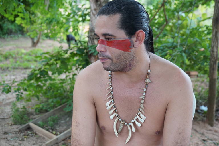Este é o pajé Isaias Marculino da Silva, da Terra Indígena Potiguara (PB)
