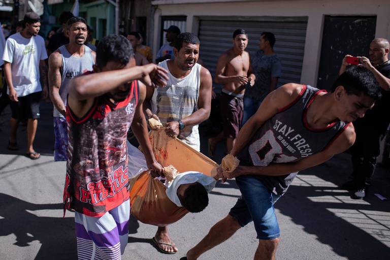 Polícia confirma 17 mortes em operação no Complexo do Alemão, no Rio