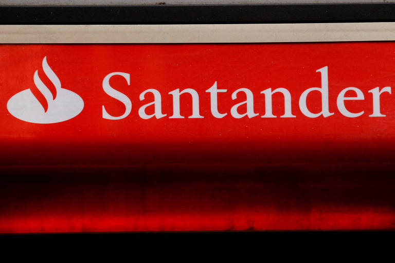 App do Santander tem instabilidade nesta segunda
