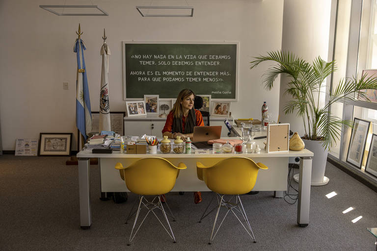Soledad Acuña, Buenos Aires?s education minister, in Buenos Aires, Argentina, on June 30, 2022. Acuña said that gender-neutral language violated the rules of Spanish and stymied students? reading comprehension. (Sarah Pabst/The New York Times)