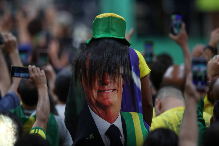 Pastor diz que Bolsonaro atrai com 'urgência apocalíptica' - 12/06/2022 -  Poder - Folha