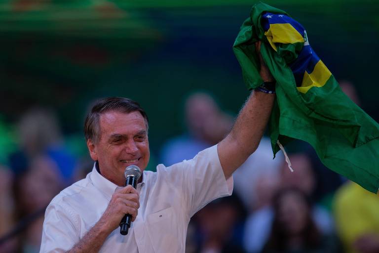 O presidente Jair Bolsonaro oficializa sua candidatura à reeleição durante a convenção nacional do PL, no Maracanãzinho, no Rio de Janeiro
