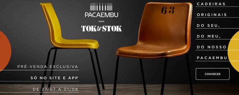 anuncio digital mostra cadeiras à venda
