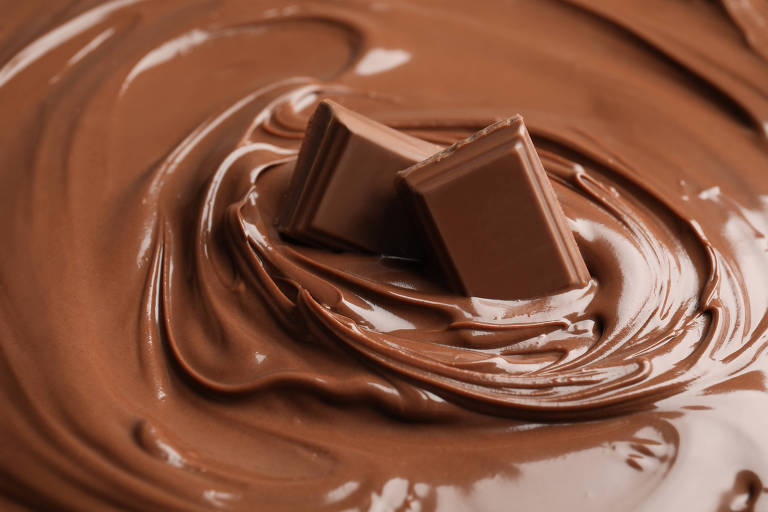 Estudos sugerem que comer chocolate pode fazer bem à saúde cardiovascular
