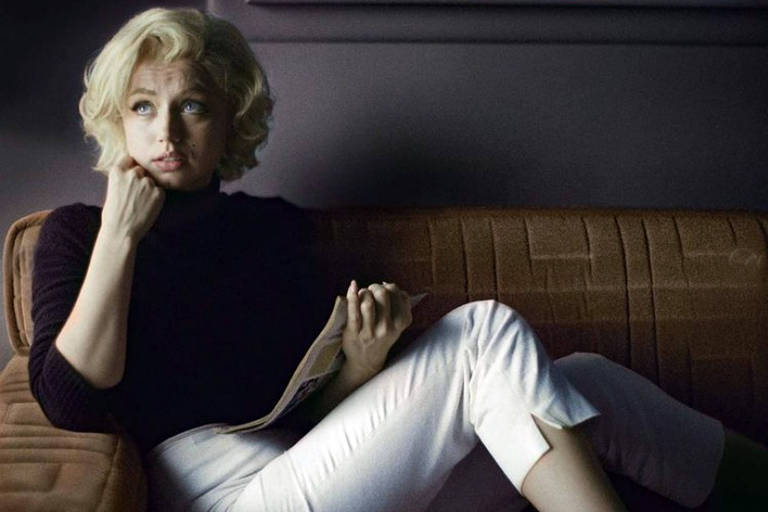 Em 'Blonde', Ana de Armas encarna Marilyn Monroe exuberante e melancólica