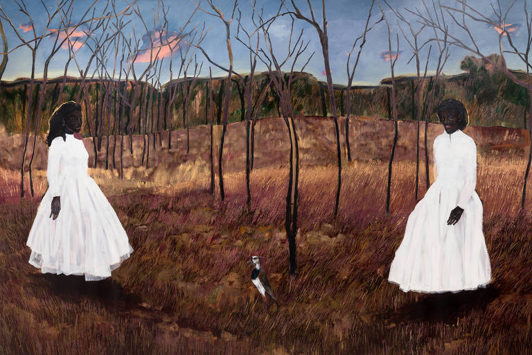 duas mulheres negras de vestido branco no meio do cerrado