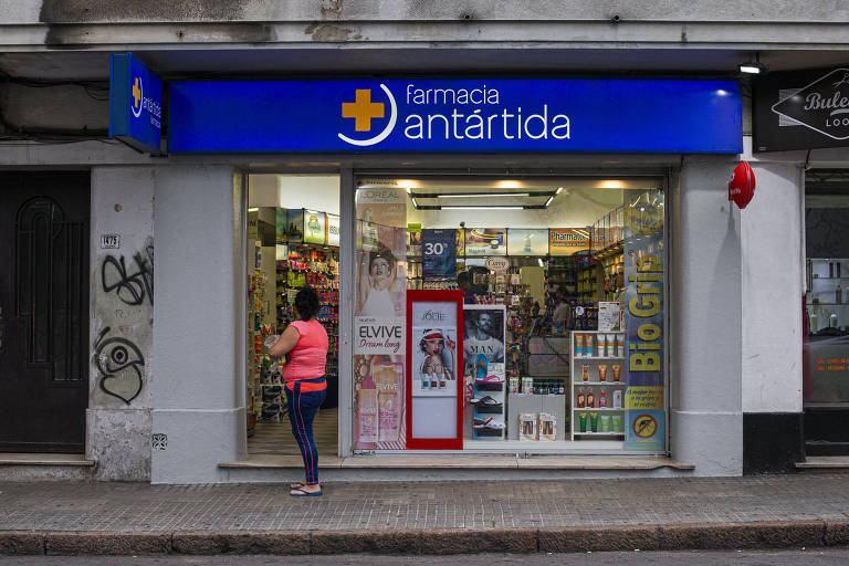 Uruguai completa 5 anos de venda de maconha em farmácias