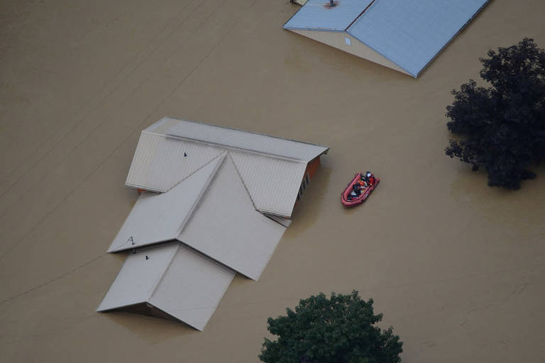 Inundações deixam mortos no Kentucky, nos EUA