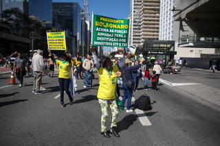 Manifestação pró-Bolsonaro em frente ao Fiesp