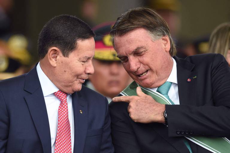 A guerra fria entre Bolsonaro e Mourão