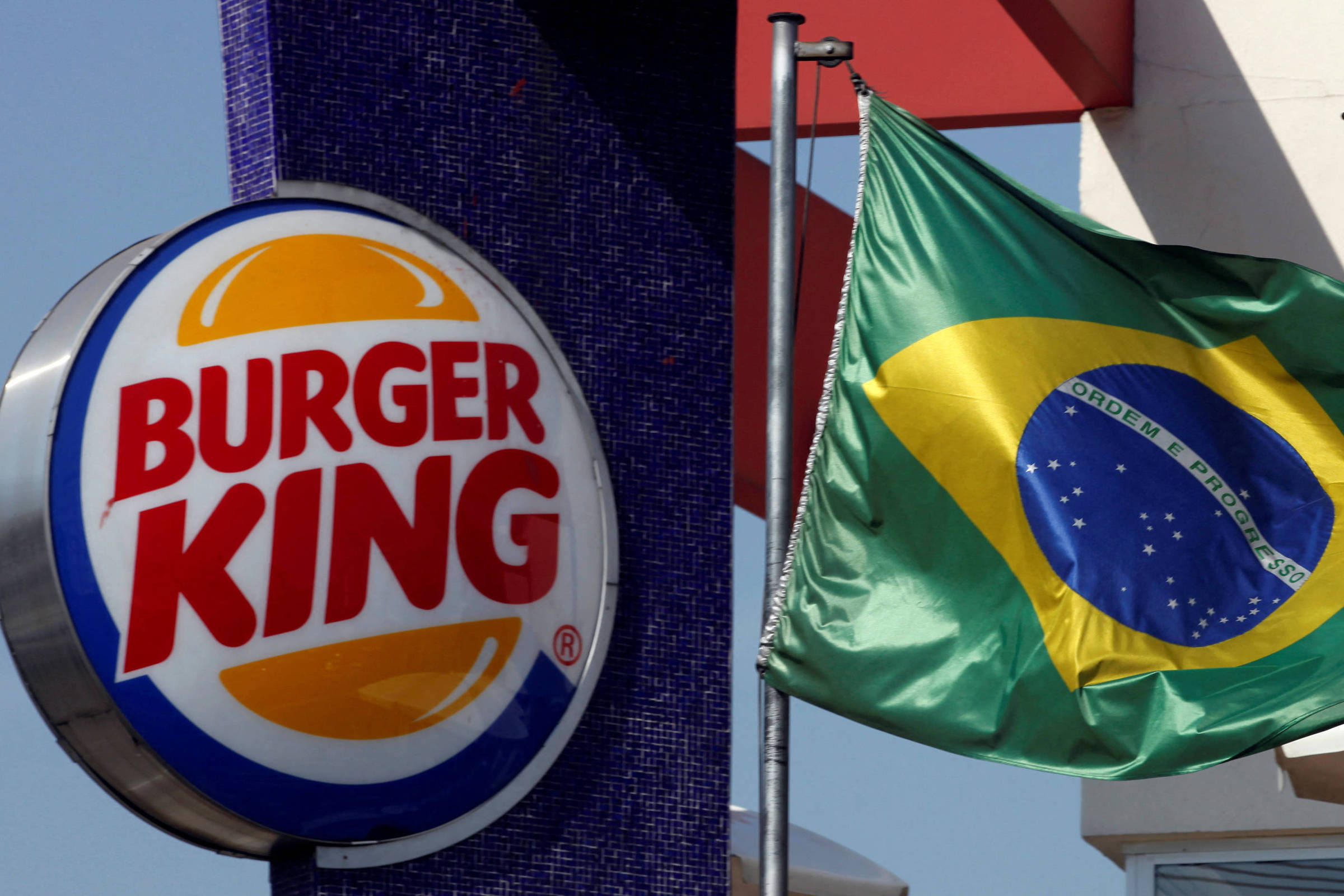 Problemas acontecem e conosco não foi - Burger King Brasil