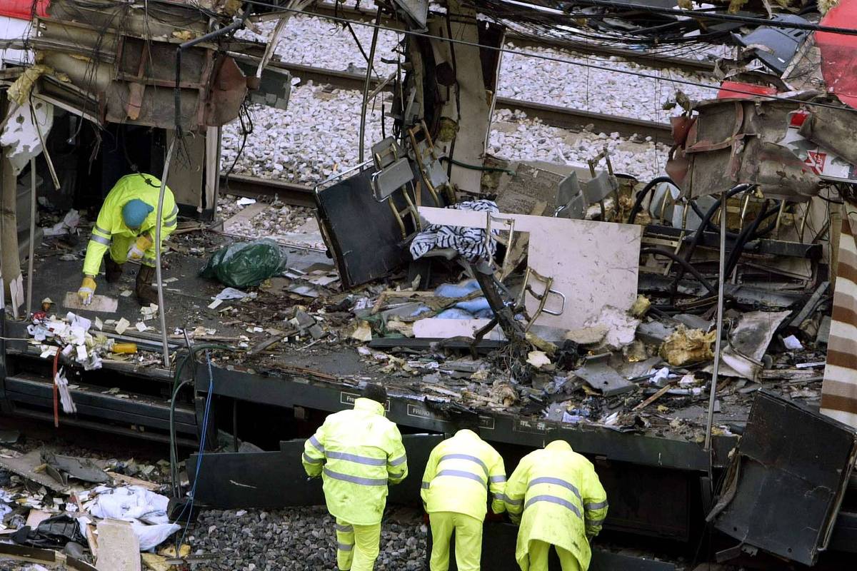 Какой самый крупный теракт. Теракты в Мадриде (11.03.2004, Испания). 2004 Год Испания Мадрид теракт.