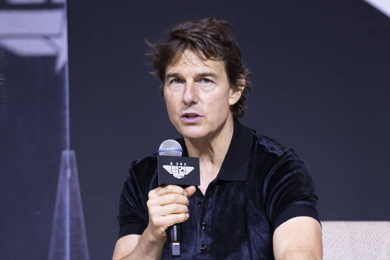 Tom Cruise pede desculpas a casal ao chegar de helicóptero em montanha