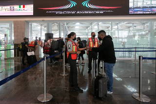 Tour to show the facilities of the new Felipe Angeles international airport, in Zumpango