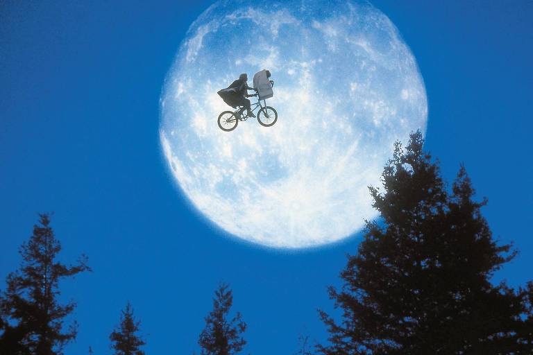 Veja cenas do filme 'E.T. - O Extraterrestre'
